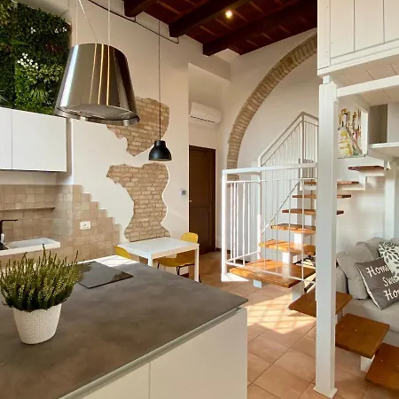 Apartman Il Barchio Loft In Un Palazzo Di Fine 800 A Iesi