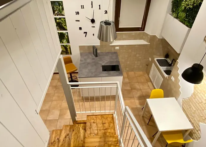 Il Barchio Loft In Un Palazzo Di Fine 800 A Apartment Iesi